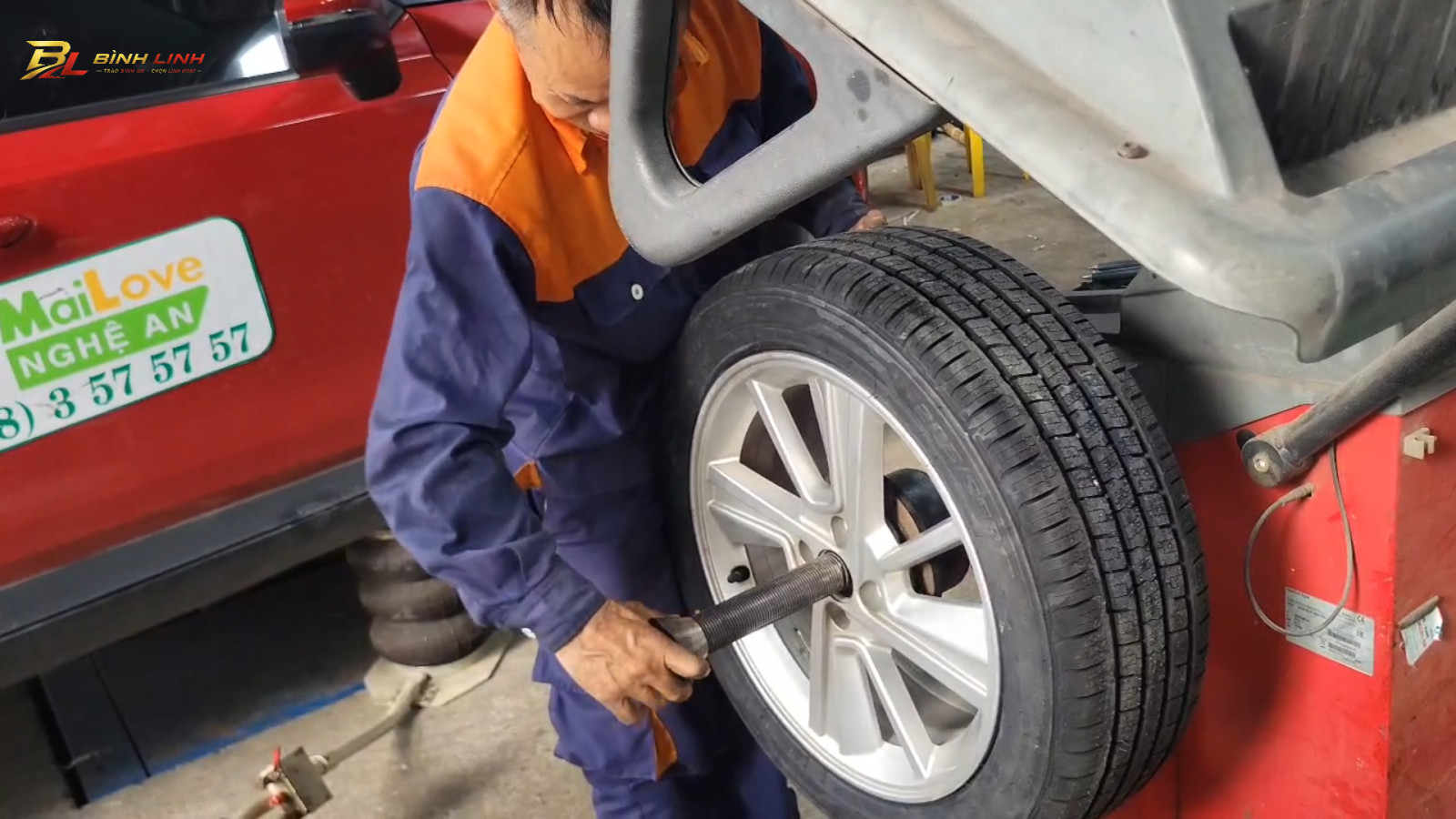 XE ĐIỆN CÓ CẦN ĐẢO LỐP VÀ CÂN BẰNG ĐỘNG KHÔNG?